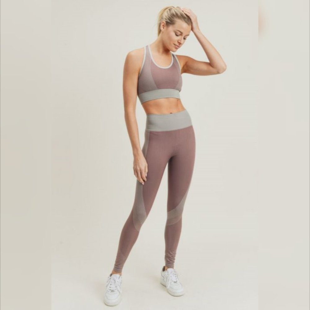 Chevron Track Seamless Highwaist Leggings - Picture 6 of 8